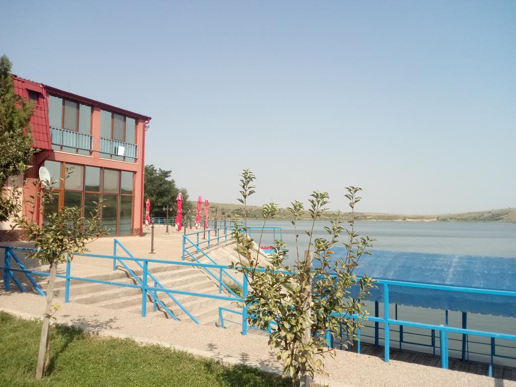 Complex Domneasca Ξενοδοχείο Seimeni Εξωτερικό φωτογραφία
